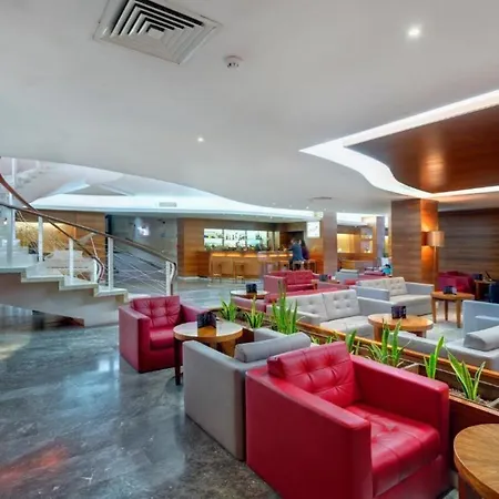 The Preluna Hotel 4*