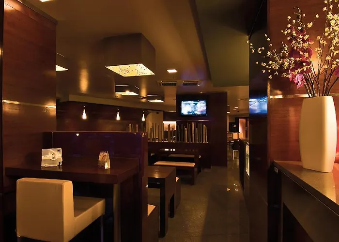 酒店 The Preluna 4*