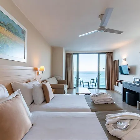 The Preluna 4*