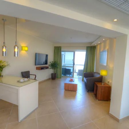The Preluna Hotell Sliema