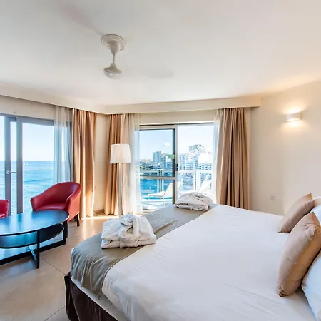 Hotel The Preluna 4*