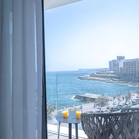 Hotel The Preluna Sliema
