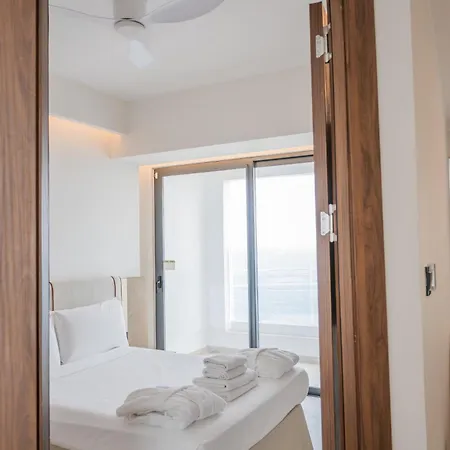 The Preluna Hotel 4*