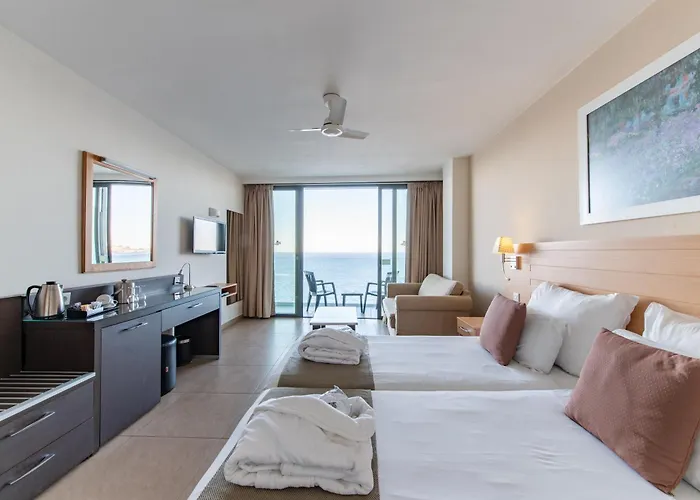 Hotel The Preluna Sliema