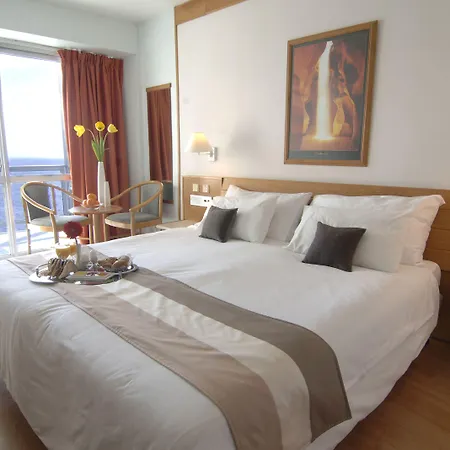 Hotel The Preluna Sliema