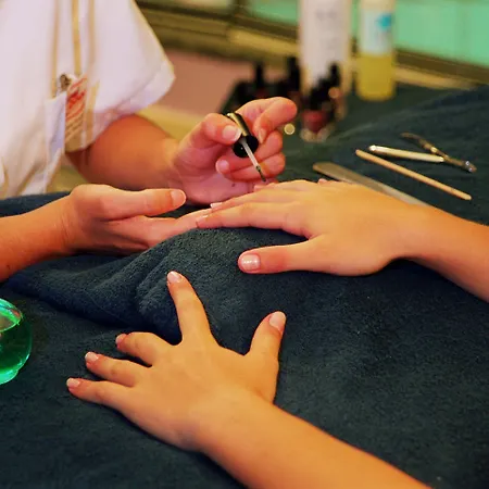 The Preluna Hotel 4*